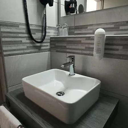 Garni Arcis Hotel 3*