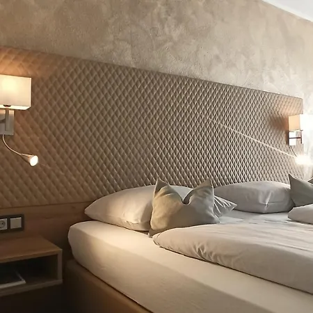 Garni Arcis 3* Gomaringen