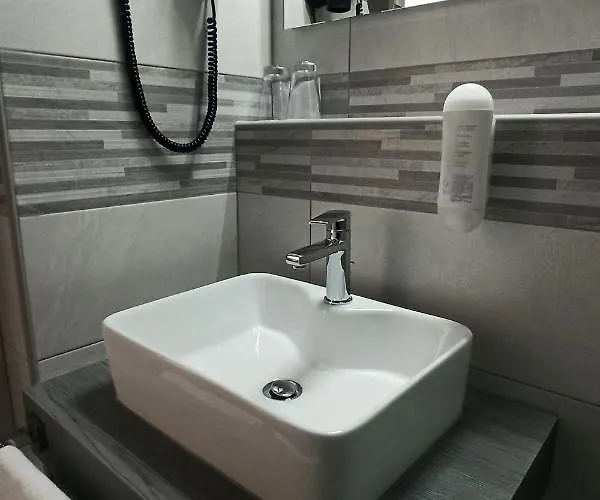 Garni Arcis Hotel 3*