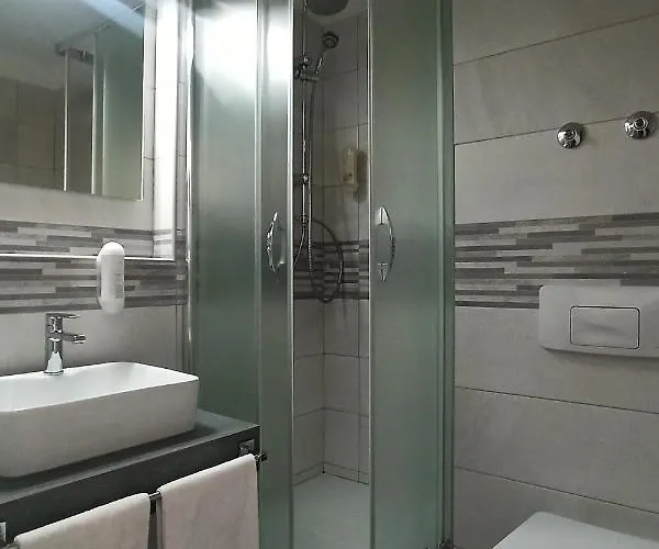 Hotel Garni Arcis 3*