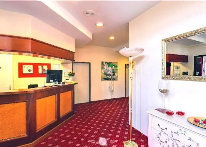 Hotel Garni Arcis 3*